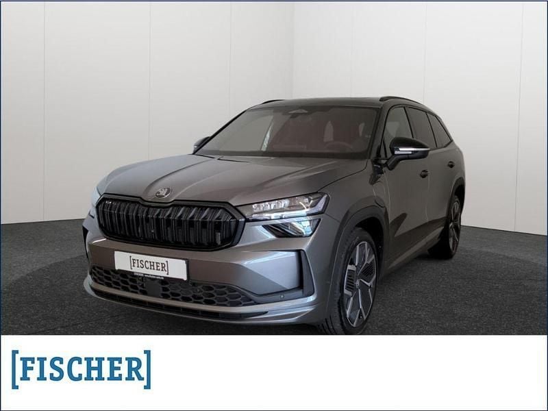 Grau Gebraucht 2025 Skoda Kodiaq SportLine SUV | 61.900 € - Bild 1/4