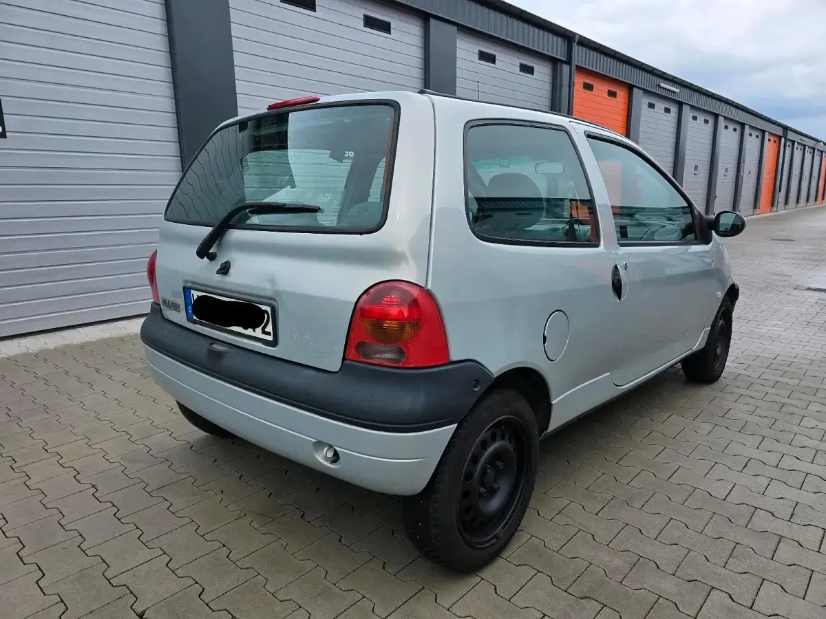 Gebraucht Renault Twingo 58 PS (42 kW) 2004 Silber Kleinwagen