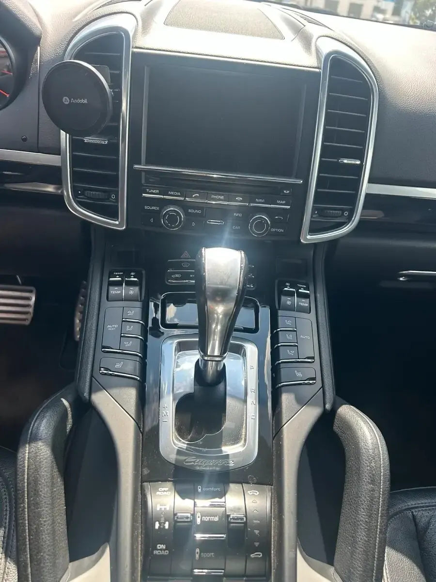 Gebraucht Porsche Cayenne 382 PS (280 kW) 2013 Silber SUV