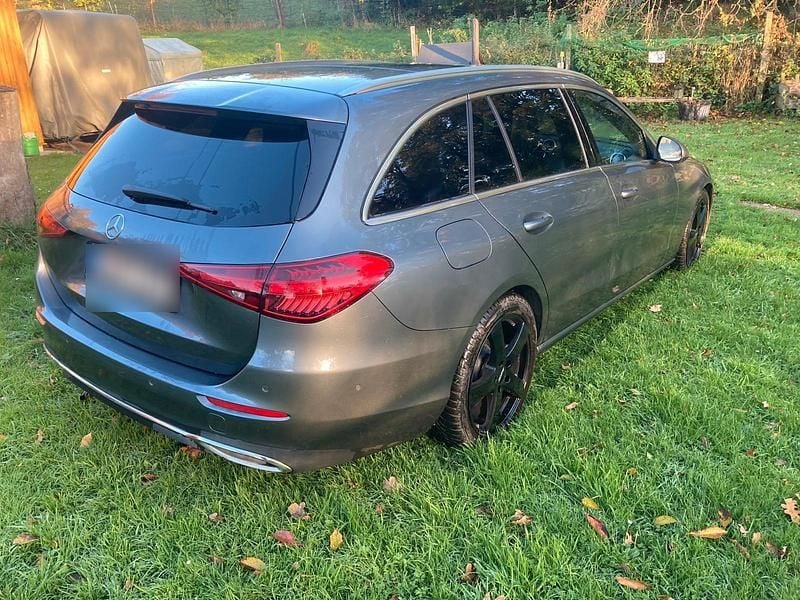 Gebraucht Mercedes C180 170 PS (125 kW) 2022 Grau Kombi