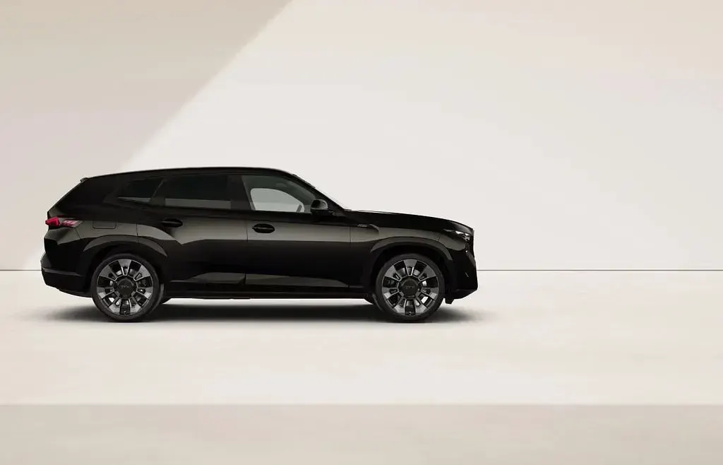 Gebraucht BMW XM Performance 476 PS (350 kW) 2026 Schwarz SUV