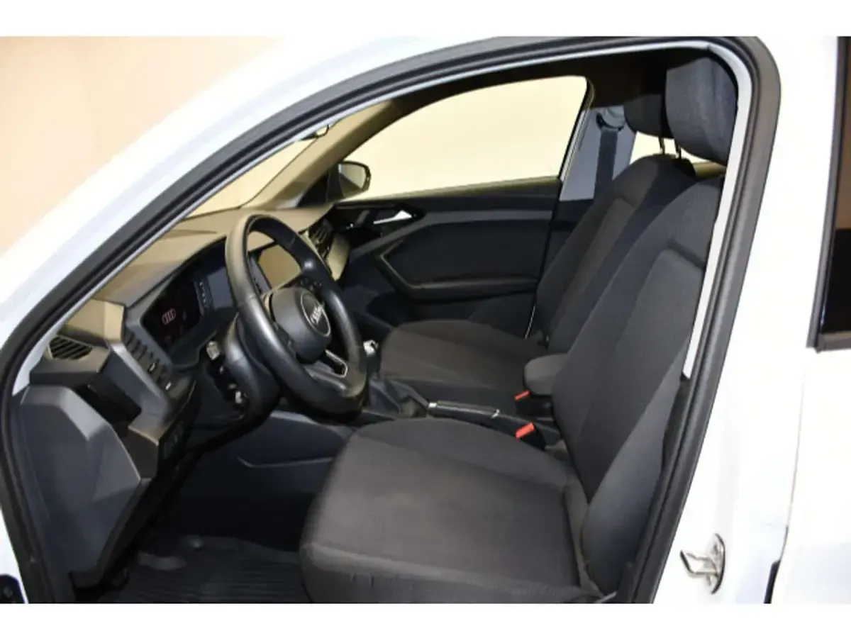 Usata Audi A1 110 CV (80 kW) 2022 Bianco SUV