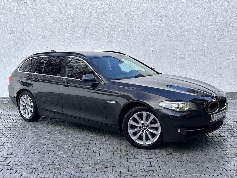 Gebraucht BMW 523 Performance 204 PS (150 kW) 2010 Grau Limousine