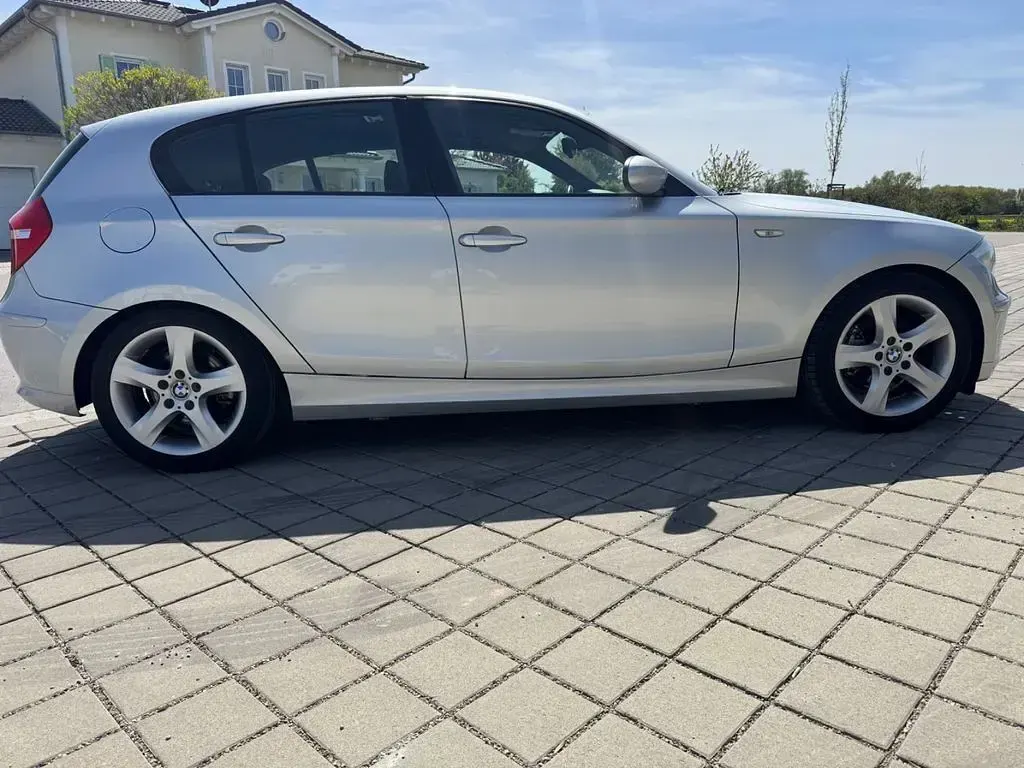 Usata BMW 120 Efficient Dynamics 170 CV (125 kW) 2008 Argento Utilitaria