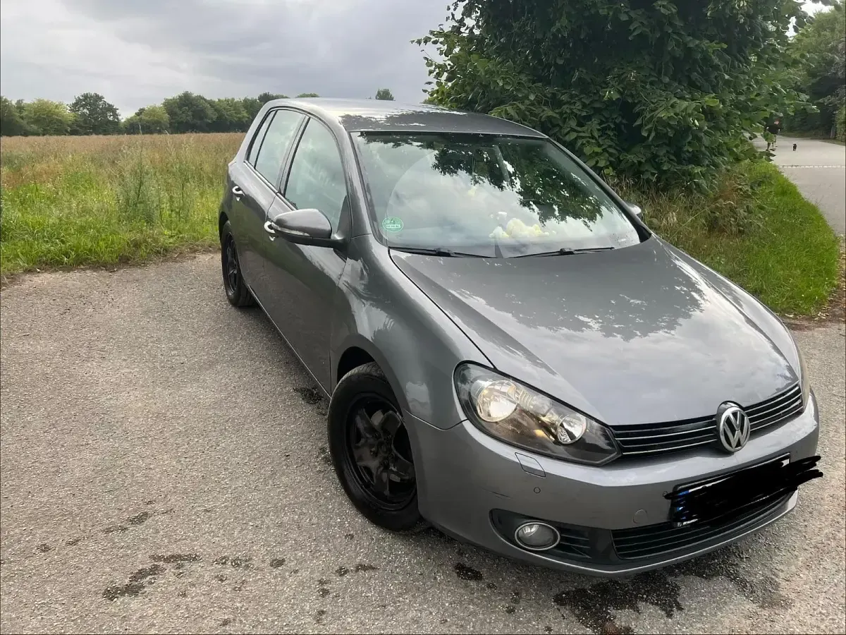 Gebraucht VW Golf VI Comfortline 102 PS (75 kW) 2009 Grau Kleinwagen