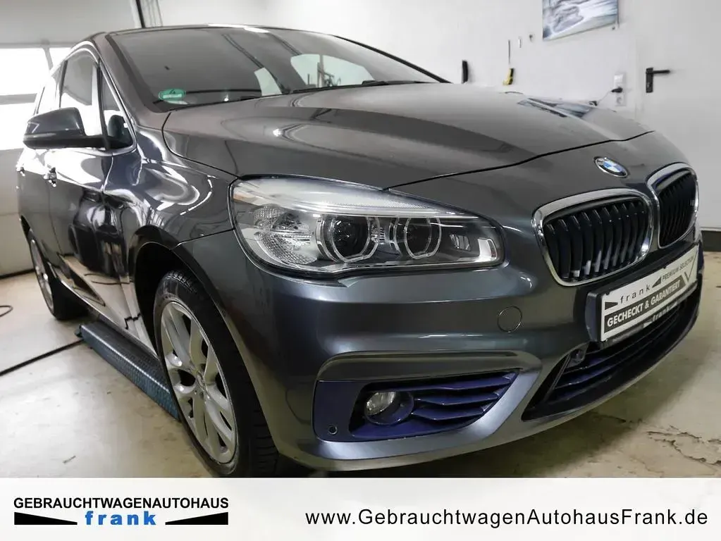 Gebraucht BMW 220 Active Tourer Sport Line 192 PS (141 kW) 2015 Grau Van / Kleinbus