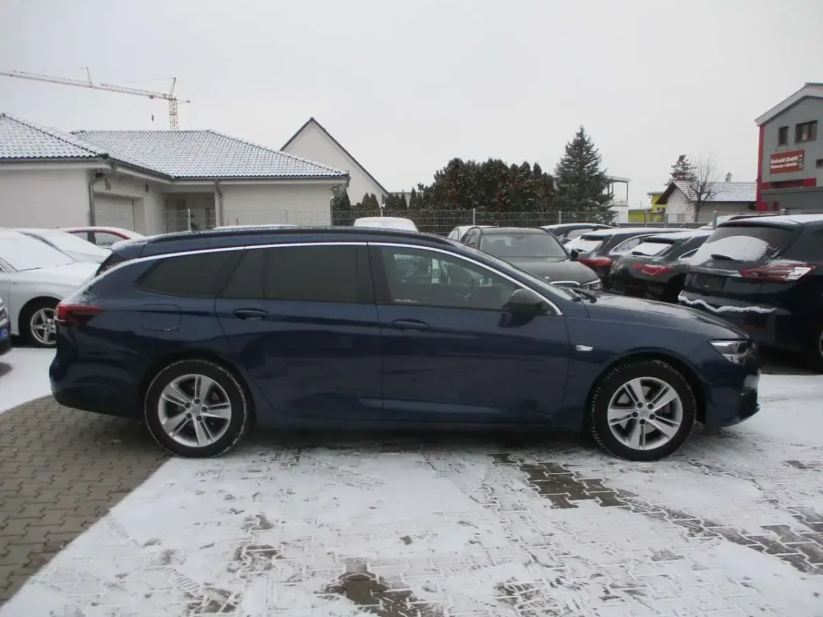 Gebraucht Opel Insignia 122 PS (89 kW) 2020 Blau Kombi