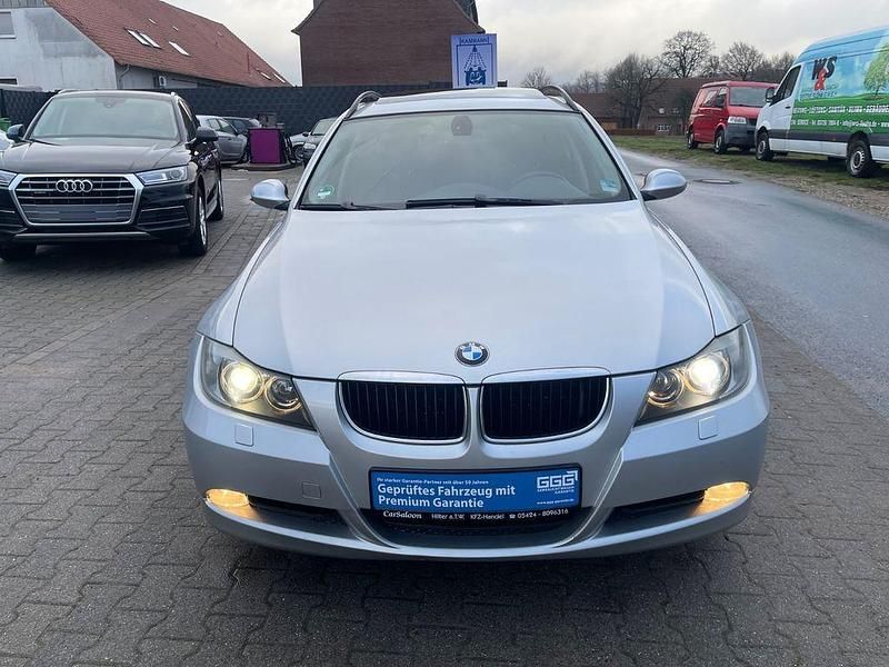 Gebraucht BMW 318 Advantage 129 PS (94 kW) 2007 Silber Kombi