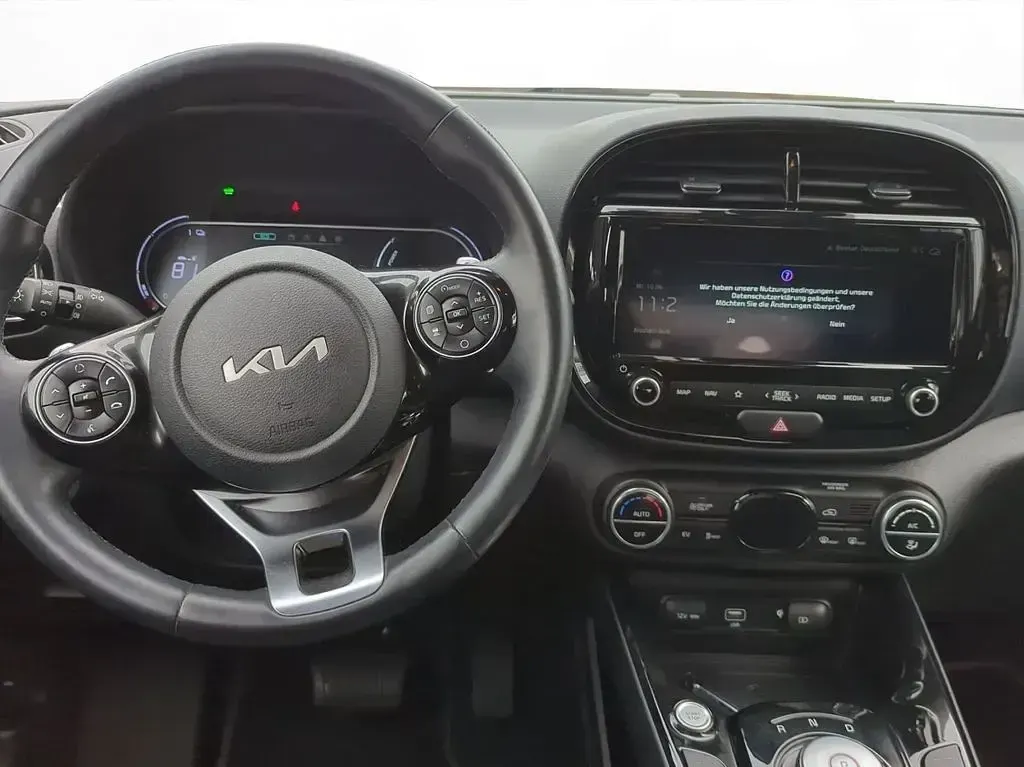 Gebraucht Kia Soul Vision 150 kW (204 PS) 2022 Rot SUV