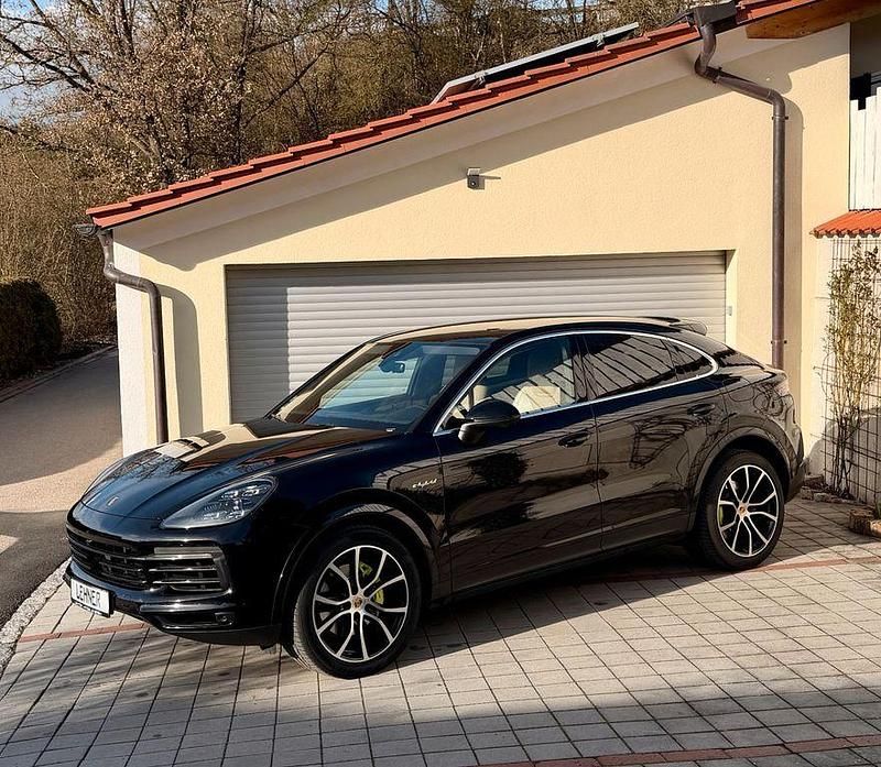 Gebraucht Porsche Cayenne 476 PS (350 kW) 2021 Schwarz SUV