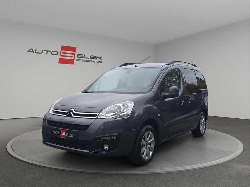 Grau Gebraucht 2017 Citroën Berlingo Van / Kleinbus | 10.950 € (Teuer) - Bild 1/4