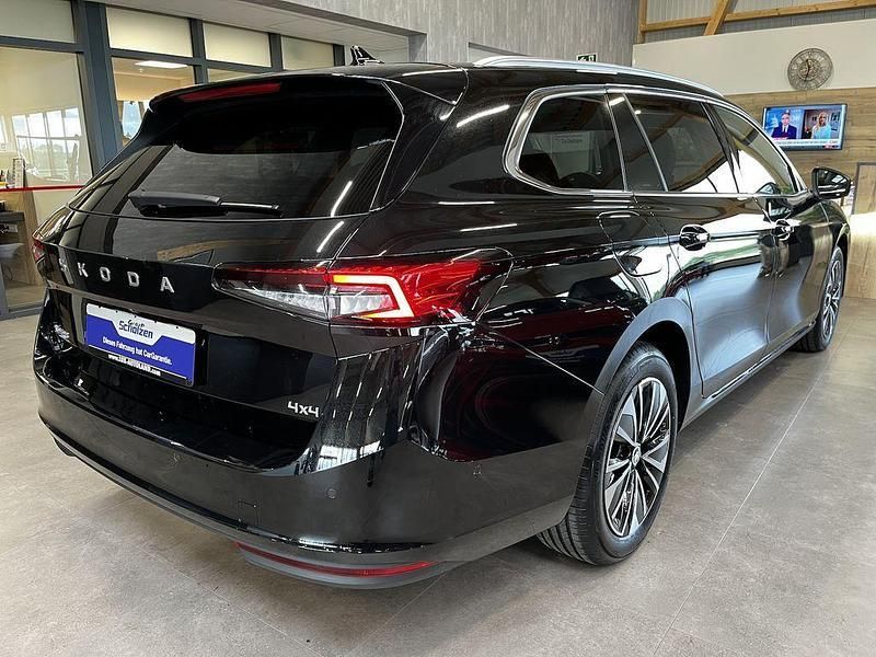 Gebraucht Skoda Superb Selection 193 PS (141 kW) 2024 Schwarz Limousine