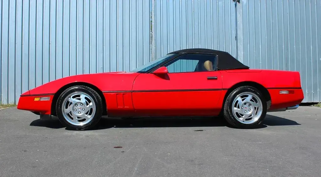 Second-hand Corvette C4 243 CP (178 kW) 1990 Roșu Cabrio