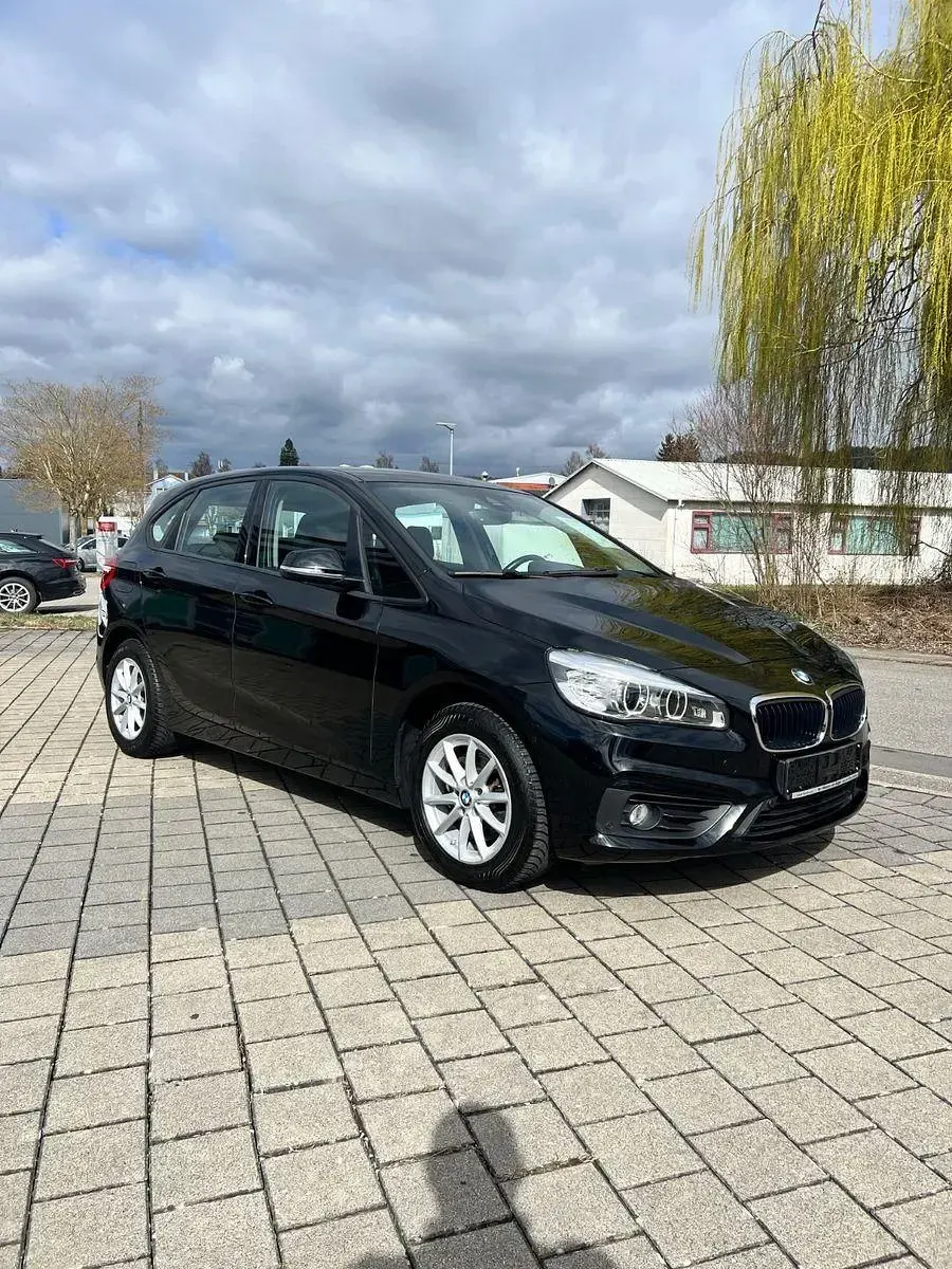 Gebraucht BMW 218 Active Tourer 136 PS (100 kW) 2016 Schwarz Van / Kleinbus