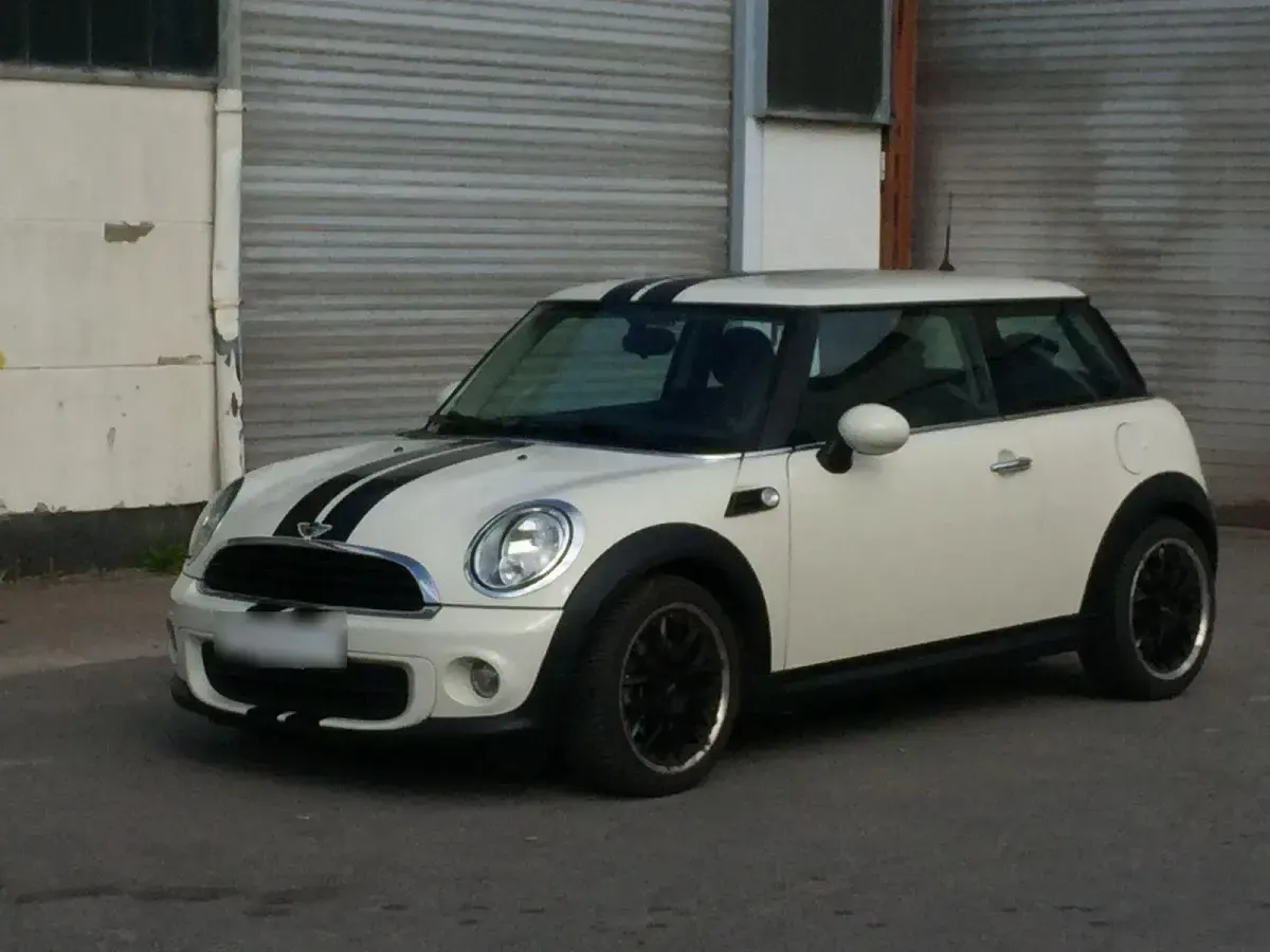 Gebraucht Mini ONE 75 PS (55 kW) 2012 Beige Kleinwagen
