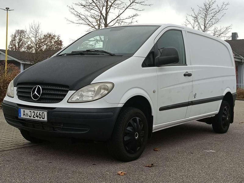 Gebraucht Mercedes Vito 150 PS (110 kW) 2008 Weiß Van