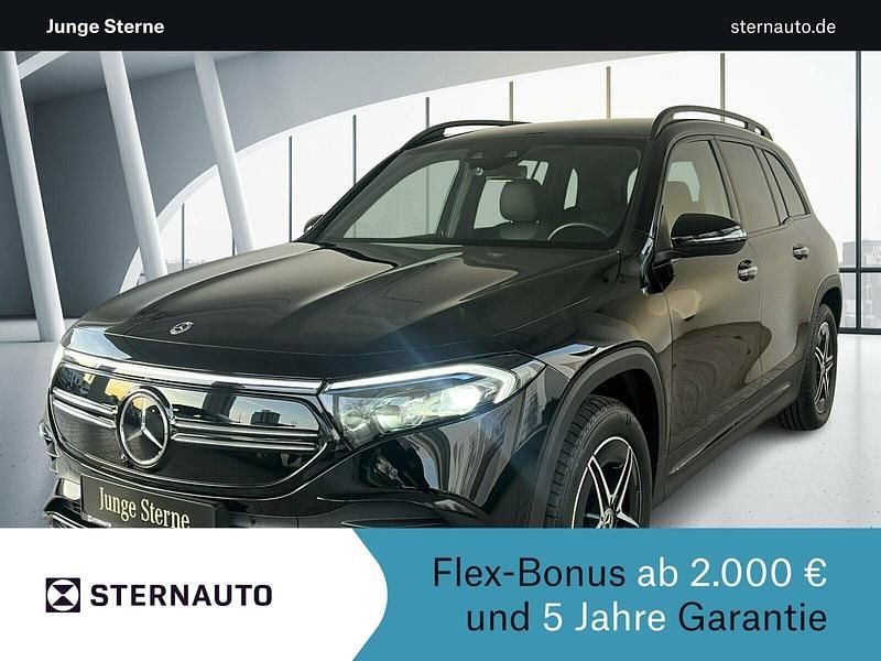 Metalliclack kosmosschwarz Gebraucht 2023 Mercedes EQB350 AMG line SUV | 38.318 € (Fairer Preis) - Bild 1/4