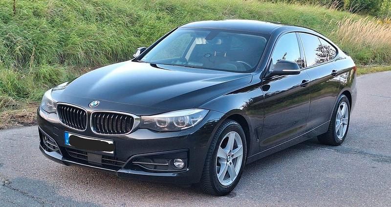 Schwarz Gebraucht 2019 BMW 320 Gran Turismo Performance Limousine | 13.600 € (Superpreis) - Bild 1/4