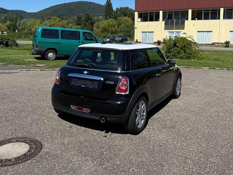 Second-hand Mini Cooper 122 CP (89 kW) 2011 Negru Hatchback