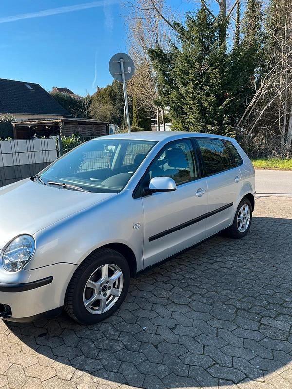Brugt VW Polo 65 HK (47 kW) 2003 Sølv Hatchback