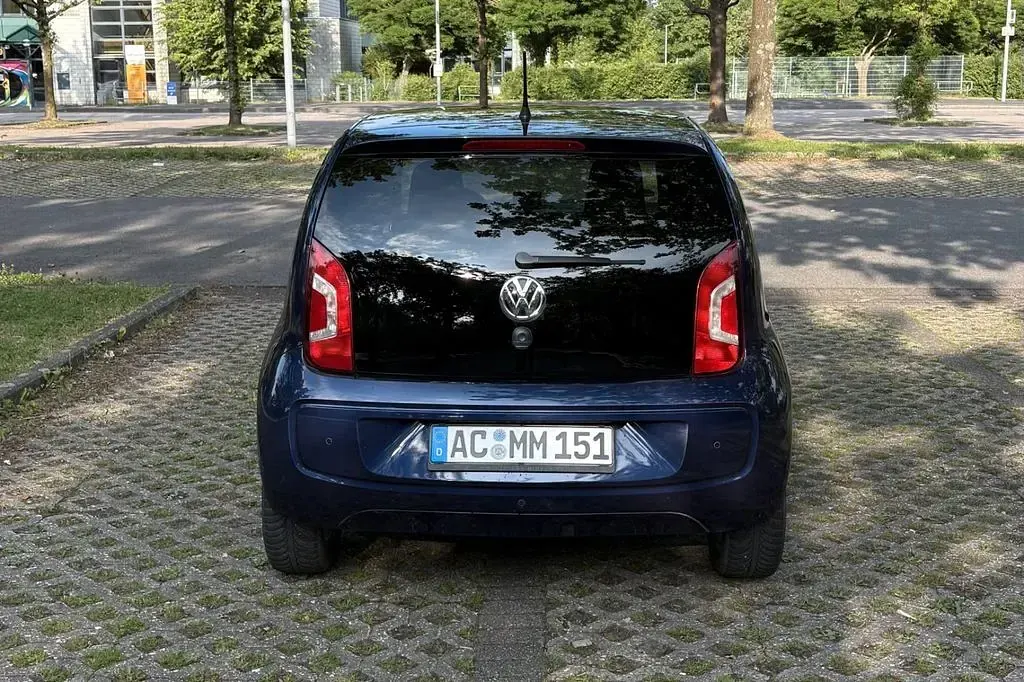 Gebraucht VW up! CLUB 75 PS (55 kW) 2015 Blau Kleinwagen