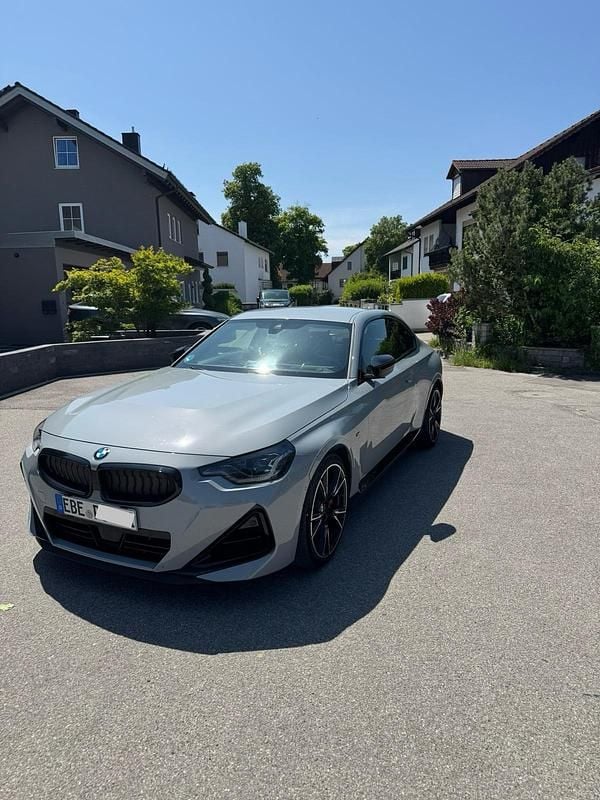 Grau Gebraucht 2023 BMW M240 M Sport Coupé | 46.000 € (Fairer Preis) - Bild 1/4