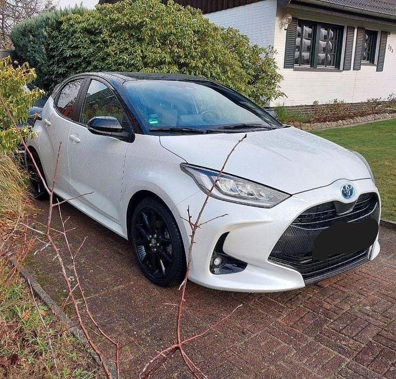 Gebraucht Toyota Yaris Team 92 PS (67 kW) 2022 Weiß Kleinwagen
