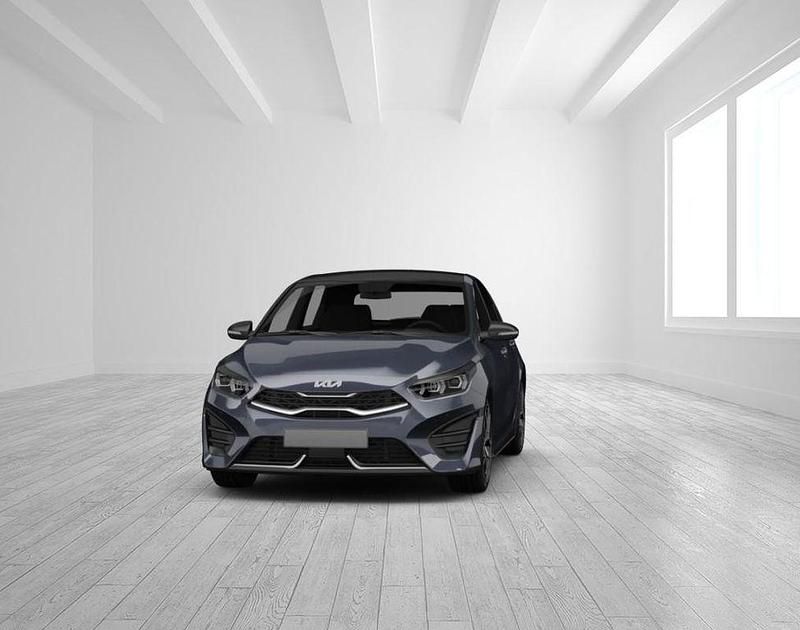 Neu Kia Ceed 140 PS (102 kW) 2026 Grau Kleinwagen
