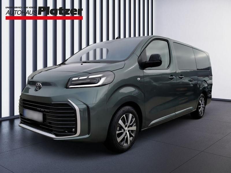 Gebraucht Toyota Proace Verso 177 PS (130 kW) 2025 Gruen Kombi