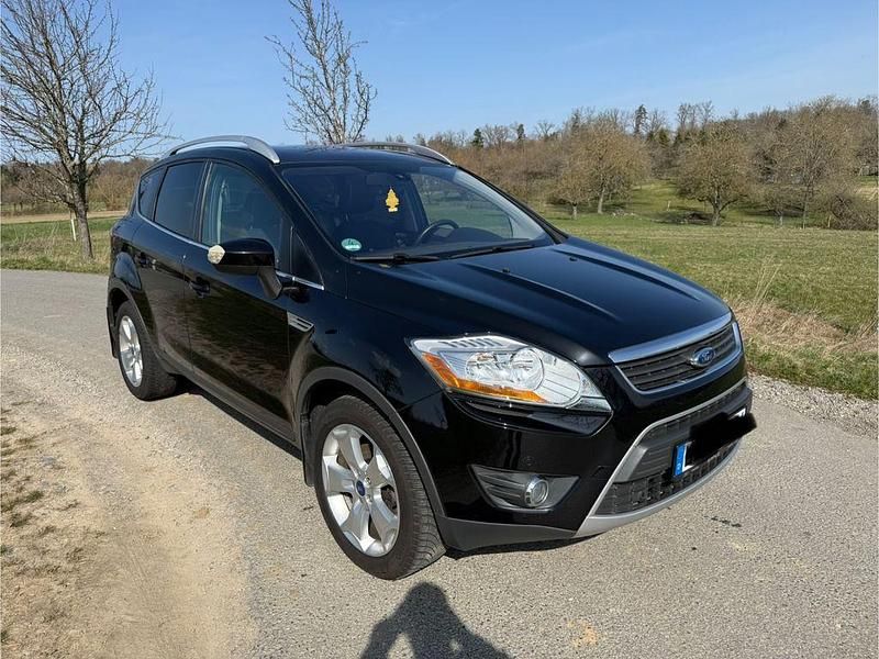 Gebraucht Ford Kuga Titanium 140 PS (102 kW) 2011 Schwarz SUV