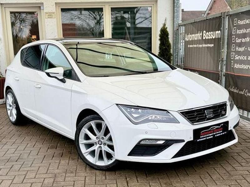 White candy Gebraucht 2018 Seat Leon FR Limousine | 13.690 € (Guter Preis) - Bild 1/3