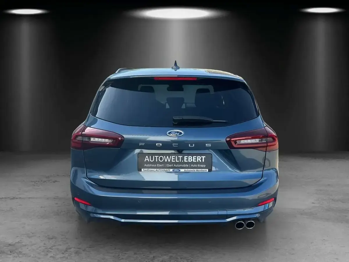 Gebraucht Ford Focus ST-Line X 155 PS (114 kW) 2025 Blau Limousine
