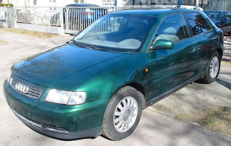 Gebraucht Audi A3 Ambiente 90 PS (66 kW) 1999 Grün Kleinwagen