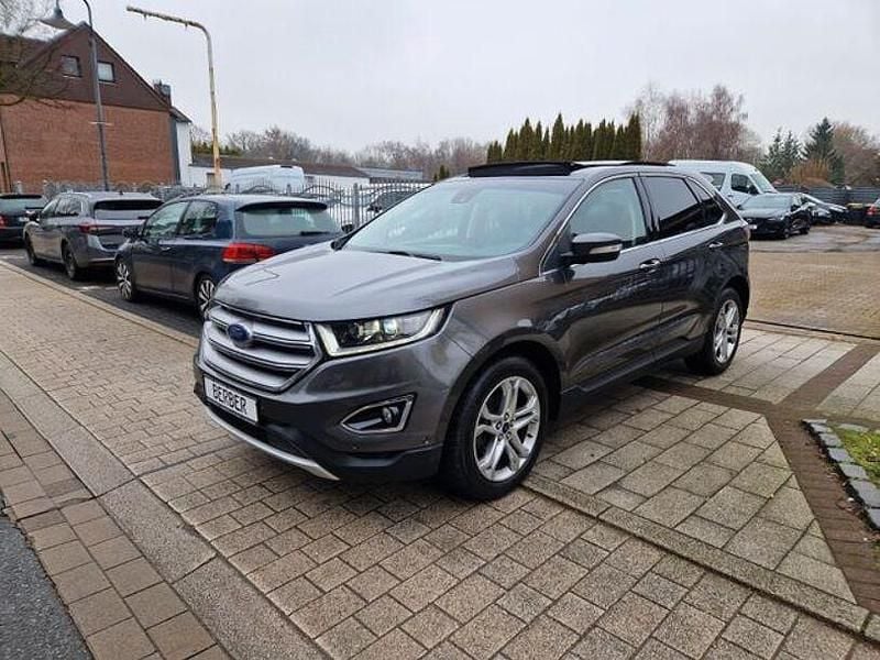 Gebraucht Ford Edge Titanium 209 PS (153 kW) 2017 Magnetic (metallic) SUV