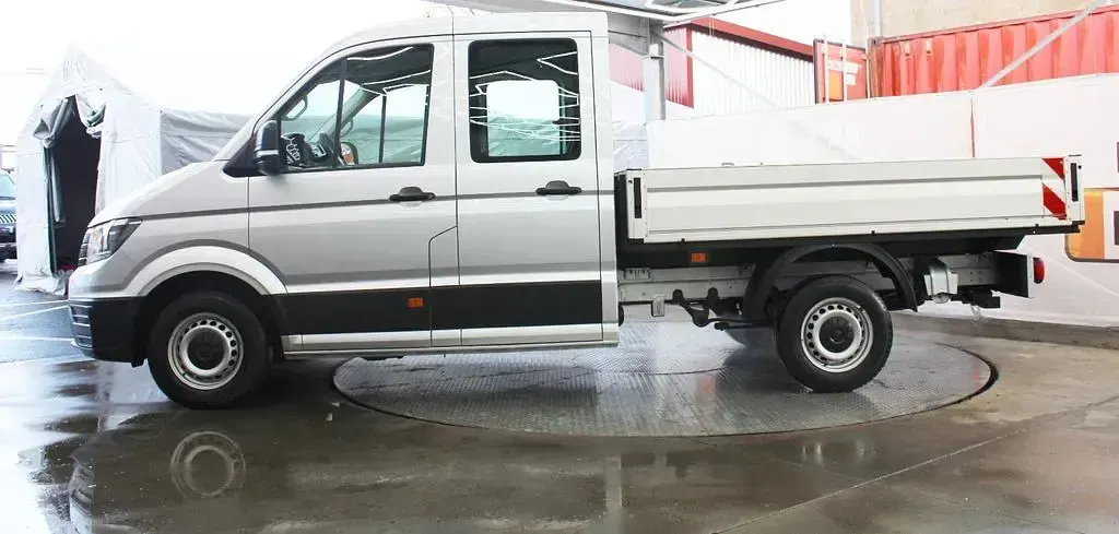 Gebraucht VW Crafter 102 PS (75 kW) 2018 Reflexsilber metallic Van