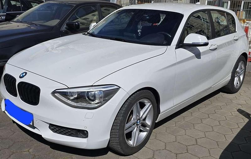 Gebraucht BMW 116 Efficient Dynamics 116 PS (85 kW) 2012 Weiß Kleinwagen