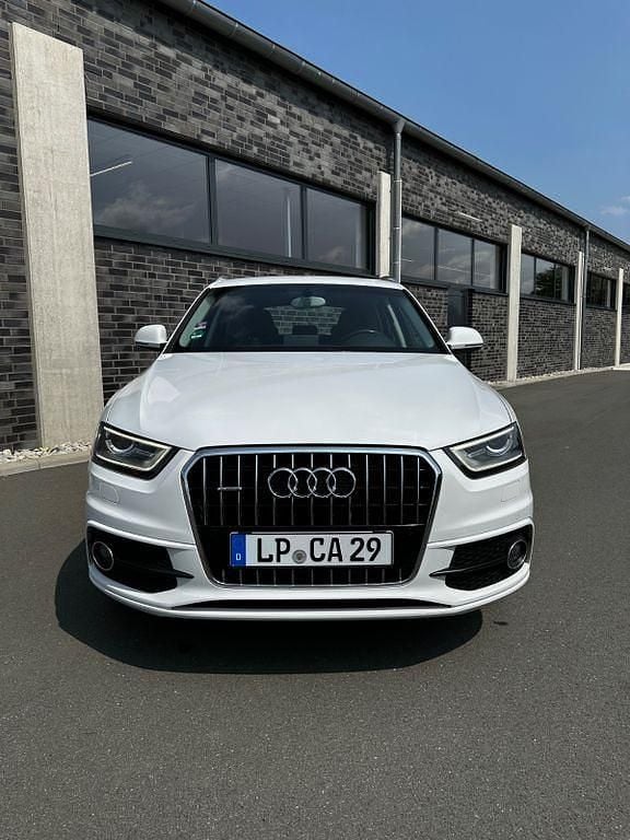 Weiß Gebraucht 2014 Audi Q3 S-Line SUV | 12.999 € (Guter Preis) - Bild 1/4