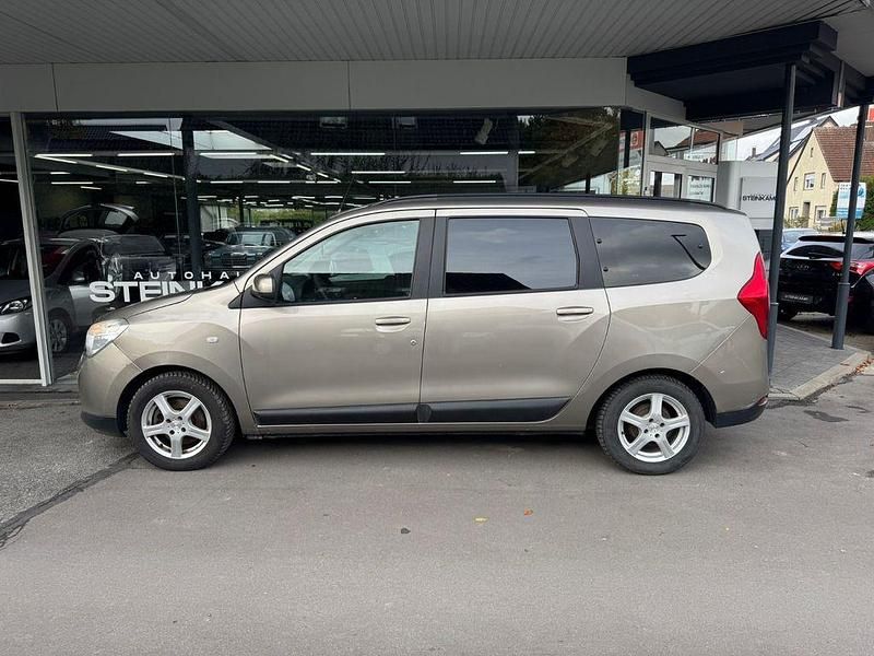 Gebraucht Dacia Lodgy Lauréate 116 PS (85 kW) 2014 Beige Van / Kleinbus