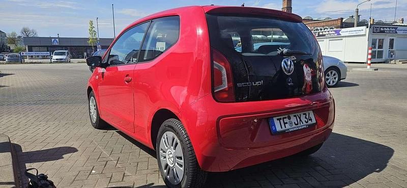 Używany VW up! move up! 68 KM (50 kW) 2013 Czerwony Hatchback