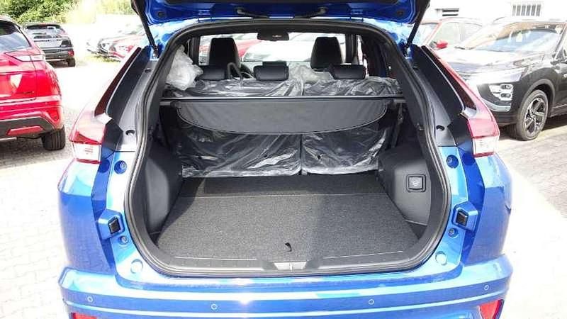 Gebraucht Mitsubishi Eclipse Cross Select 188 PS (138 kW) 2024 Laserblau SUV