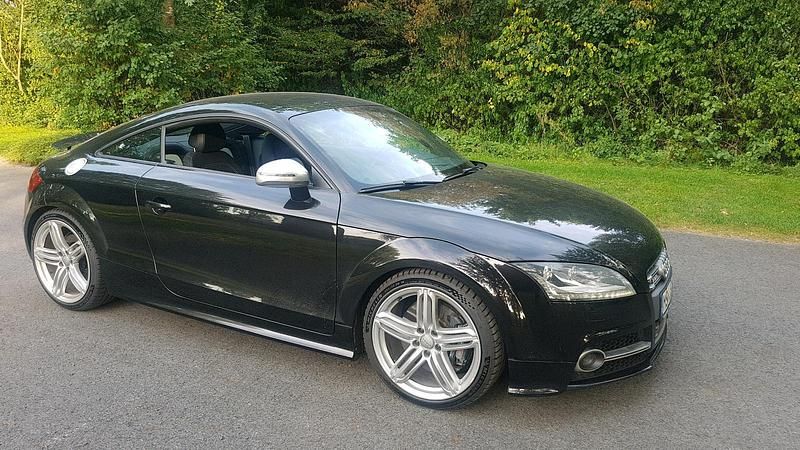 Schwarz Gebraucht 2010 Audi TTS Coupé | 18.400 € (Etwas zu teuer) - Bild 1/4