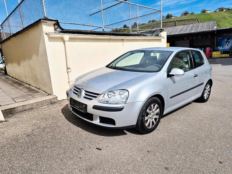 Gebraucht VW Golf IV 102 PS (75 kW) 2005 Grau Limousine