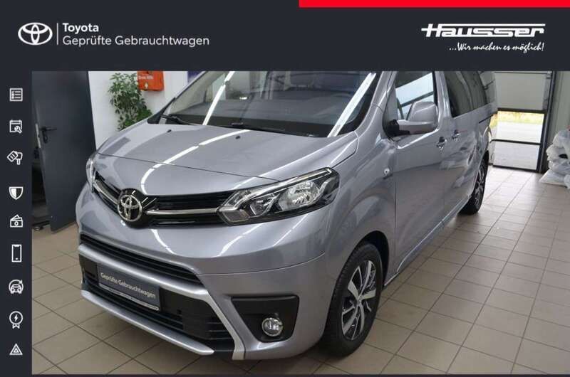 Silber Gebraucht 2023 Toyota Proace Verso Comfort Kombi | 39.840 € (Teuer) - Bild 1/4