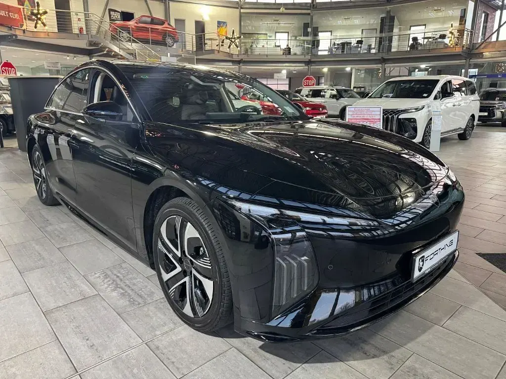 Neu DFSK Forthing 7 209 PS (153 kW) 2026 Schwarz Limousine