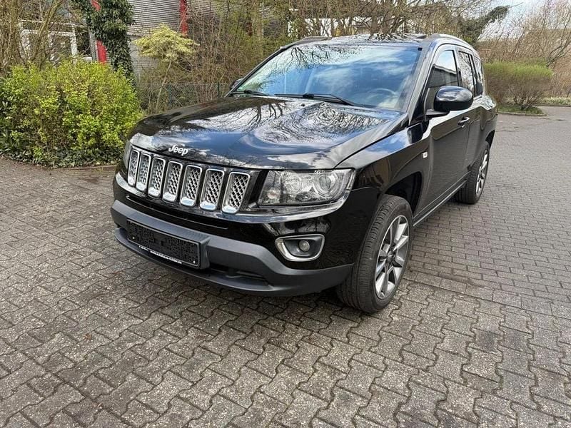 Gebraucht Jeep Compass Limited 163 PS (119 kW) 2014 Schwarz SUV