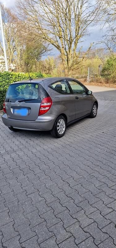Gebraucht Mercedes A150 95 PS (69 kW) 2005 Silber Kleinwagen