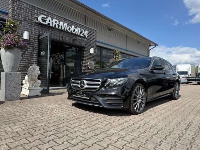 Obsidian schwarz Gebraucht 2018 Mercedes E400 AMG line Kombi | 34.700 € (Fairer Preis) - Bild 1/4