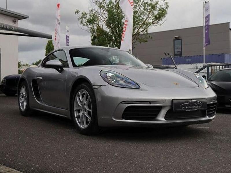 Gebraucht Porsche Cayman 299 PS (219 kW) 2017 Gtsilber metallic Coupé