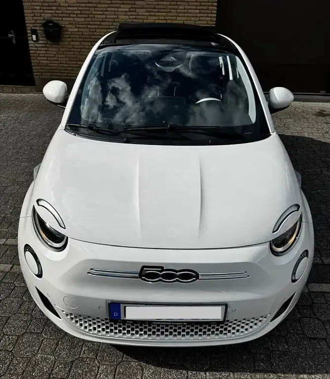 Gebraucht Fiat 500e 86 kW (118 PS) 2024 Weiß Cabrio