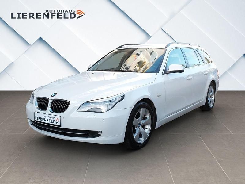 Weiß Gebraucht 2009 BMW 523 Advantage Kombi | 9.990 € (Teuer) - Bild 1/4
